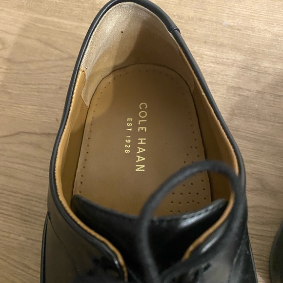 Cole Haan Dress Shoes - Picture 8 of 9